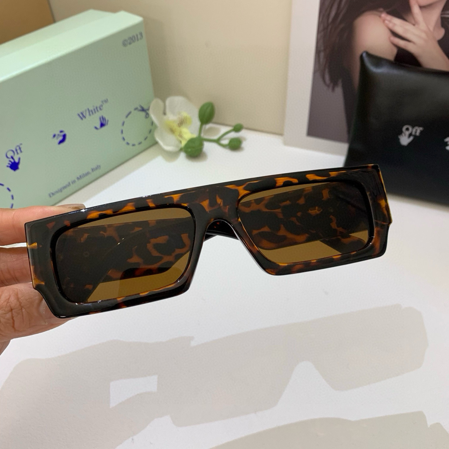 p245 Off-white new design sunglasses, sunshields, fashion-stylish sunglasses, 100 glasses out - 图片 3