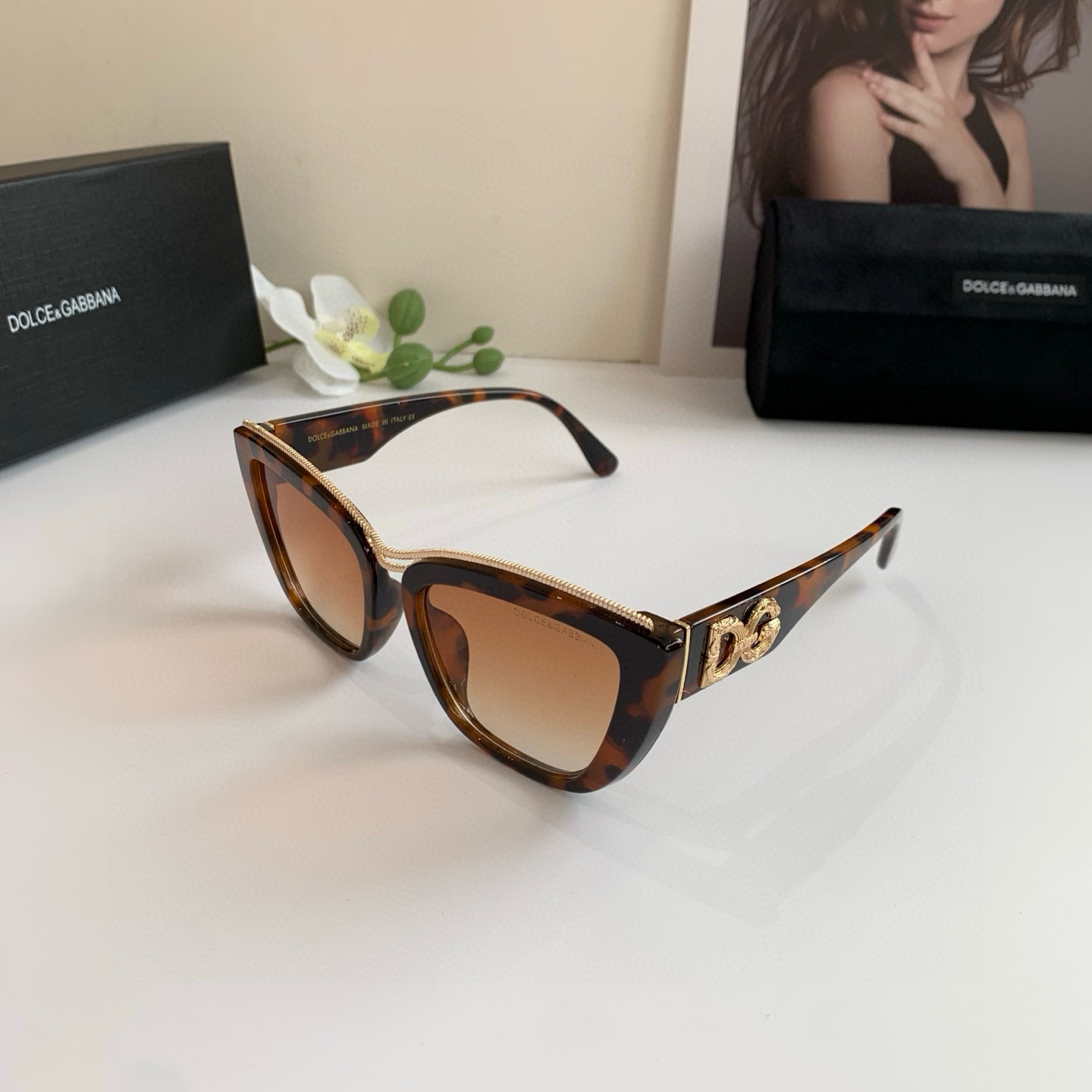 p. 263 DG Duggarbana, new fashion net red frame sunglasses - 图片 4