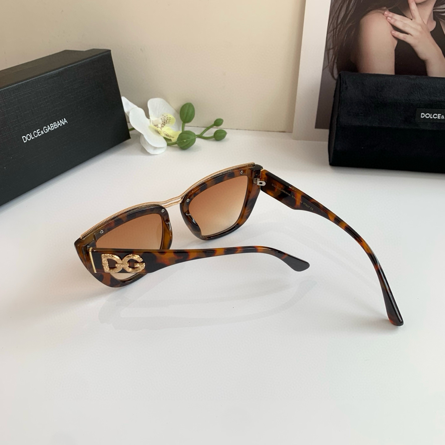 p. 263 DG Duggarbana, new fashion net red frame sunglasses - 图片 8