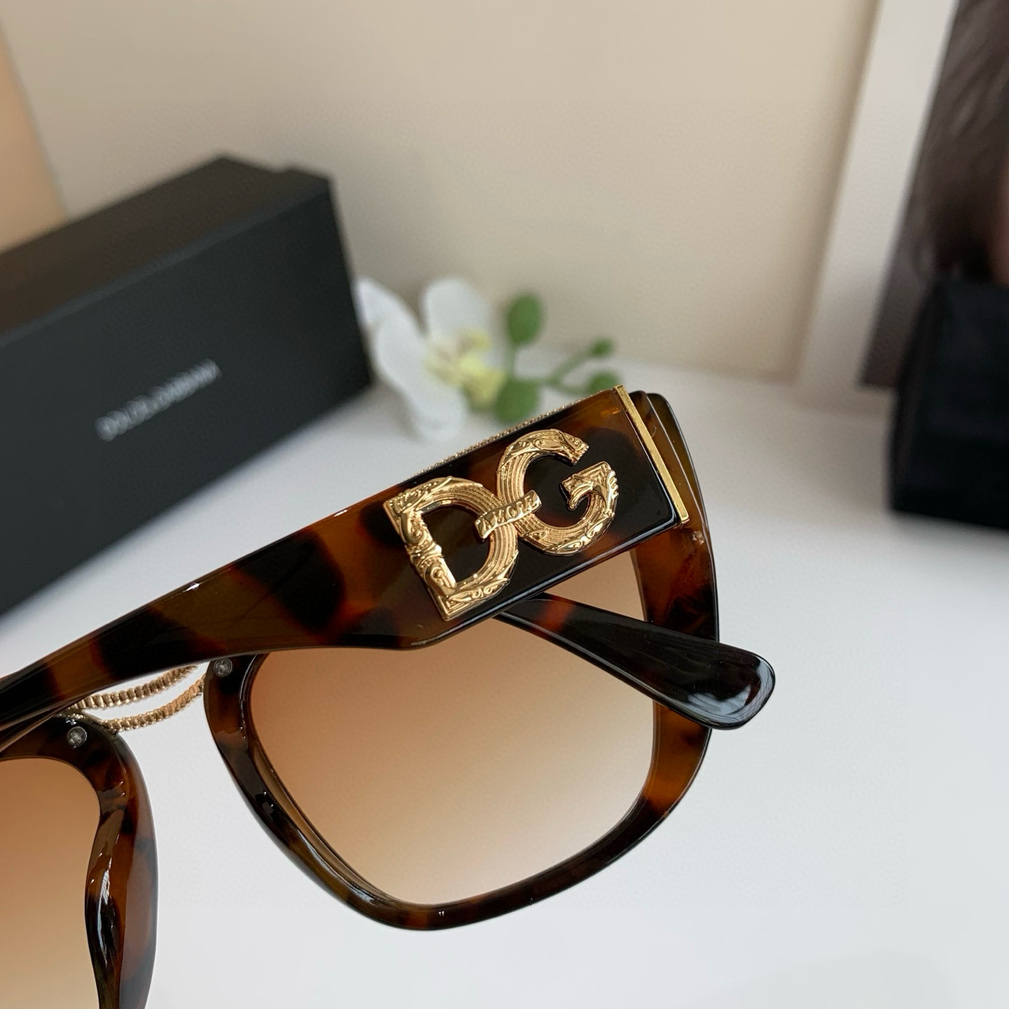 p. 263 DG Duggarbana, new fashion net red frame sunglasses - 图片 7