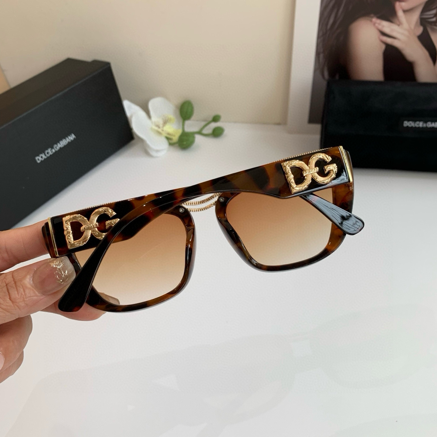 p. 263 DG Duggarbana, new fashion net red frame sunglasses - 图片 2