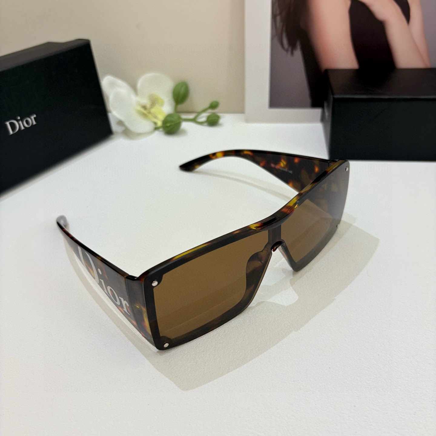 P263 The new fashion lenses, the male and female sunglasses, the Euro-American personal ins - 图片 1
