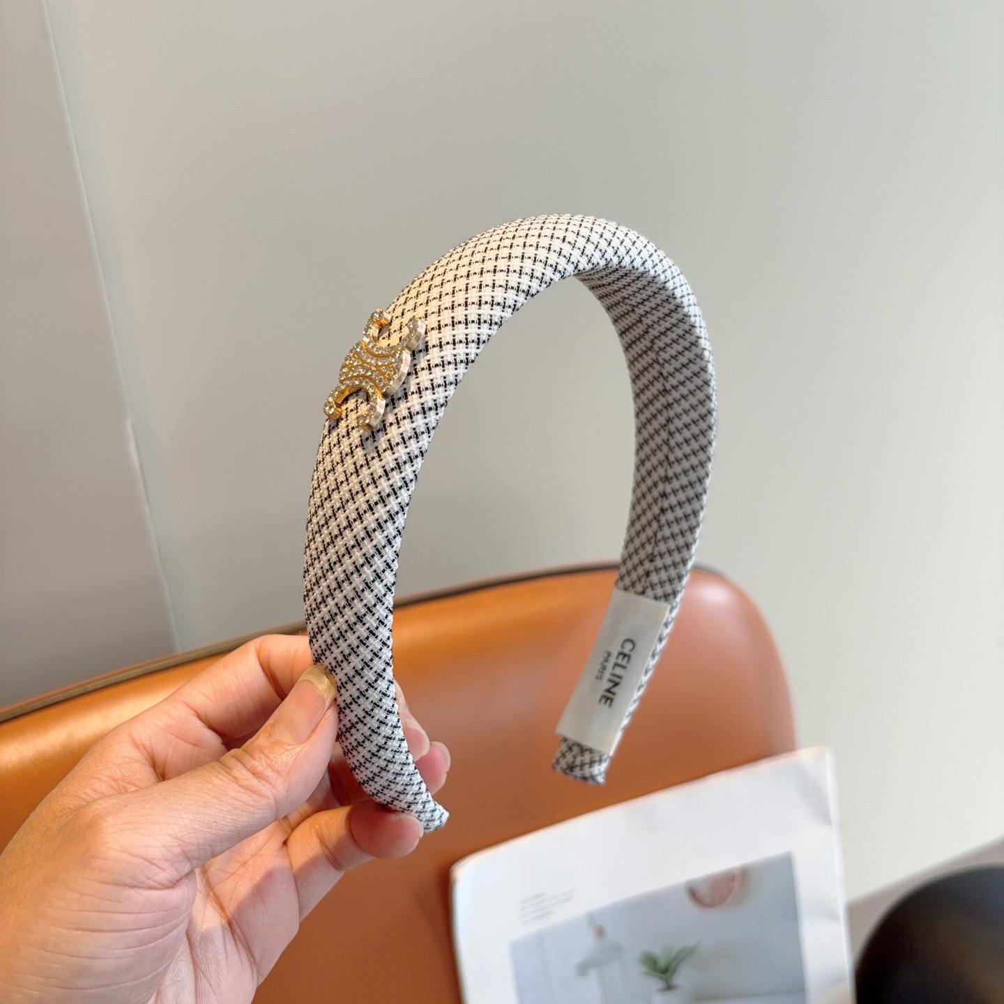 配包装P65
CELINE（赛琳）时尚网红新款发箍，夏天宽边显脸小头箍 佩戴舒适无压力，高级感外出非常时尚百搭