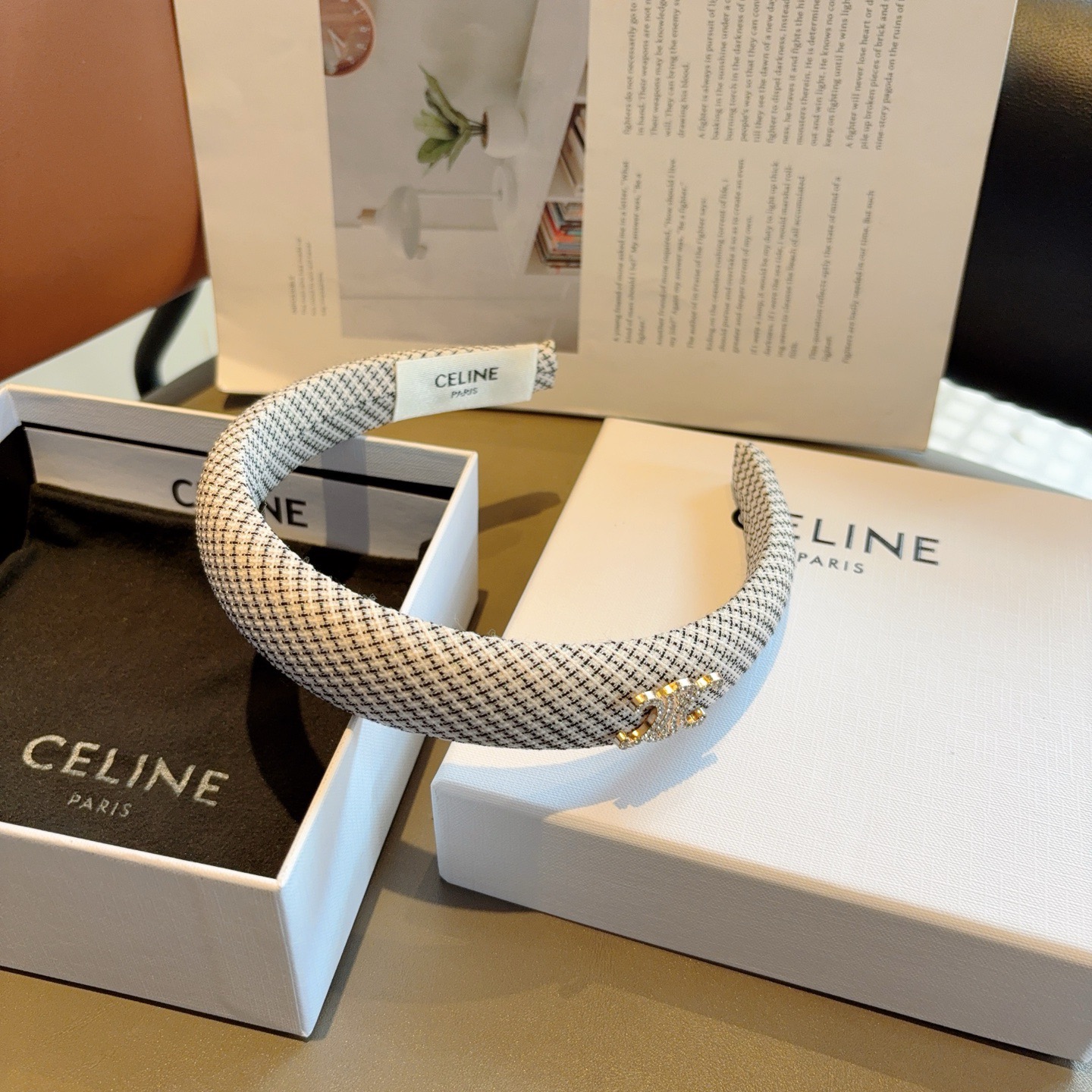 配包装P65
CELINE（赛琳）时尚网红新款发箍，夏天宽边显脸小头箍 佩戴舒适无压力，高级感外出非常时尚百搭