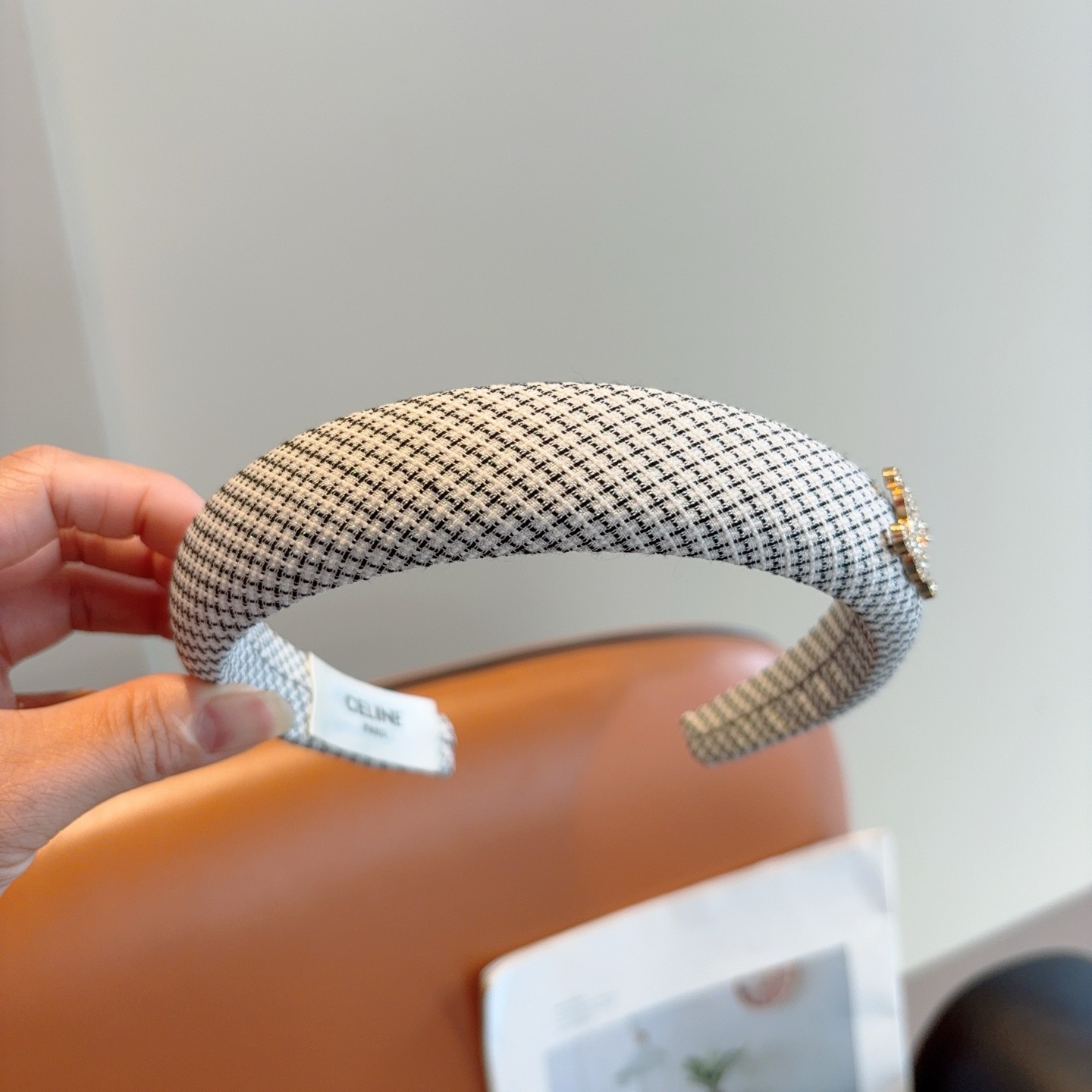 配包装P65
CELINE（赛琳）时尚网红新款发箍，夏天宽边显脸小头箍 佩戴舒适无压力，高级感外出非常时尚百搭