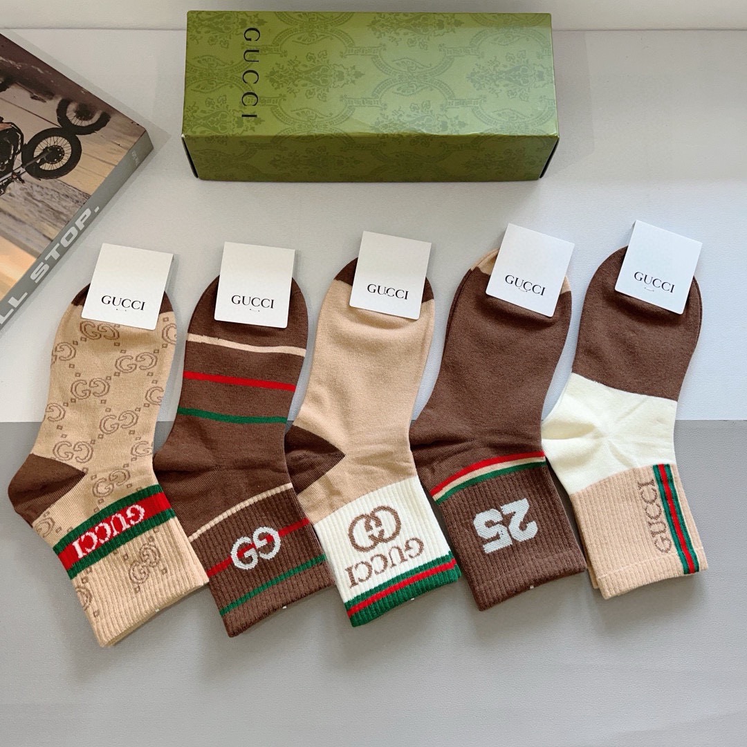 配包装（一盒5双）GUCCI 古奇 新款中筒袜子！纯棉面料，火爆图案，专柜同步中筒袜子，💛大牌出街，潮人