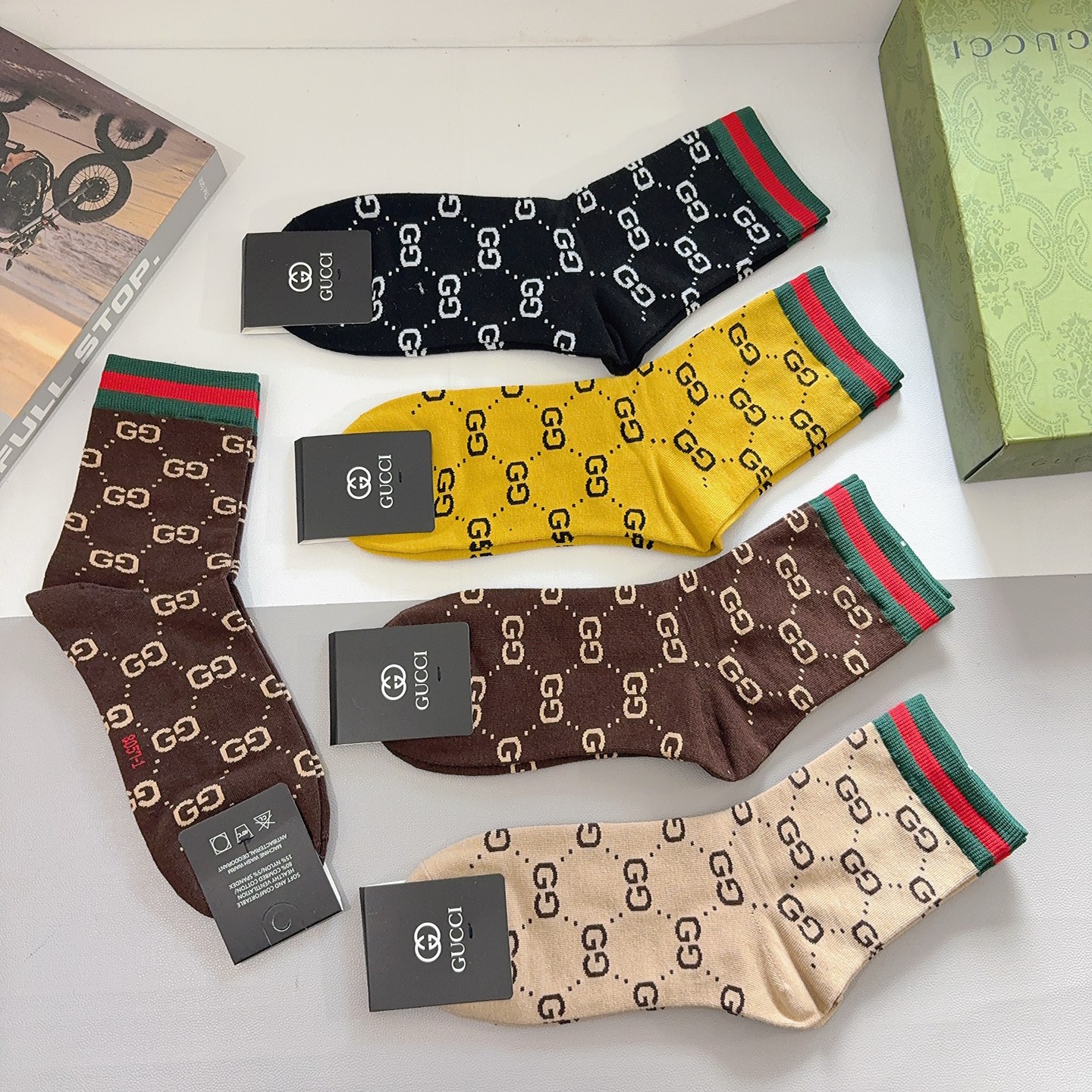 配包装（一盒5双） Gucci 古奇 ins超火爆男款中筒袜，纯棉面料，潮人必备 ，经典G家彩条针织织带