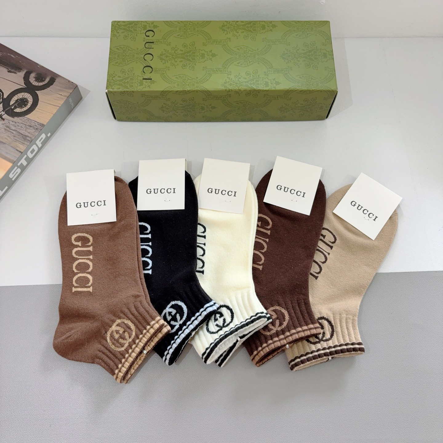 配包装（一盒5双） Gucci 古奇 ins超火爆短款船袜 纯棉面料，潮人必备 ，Gucci 爆款，经典