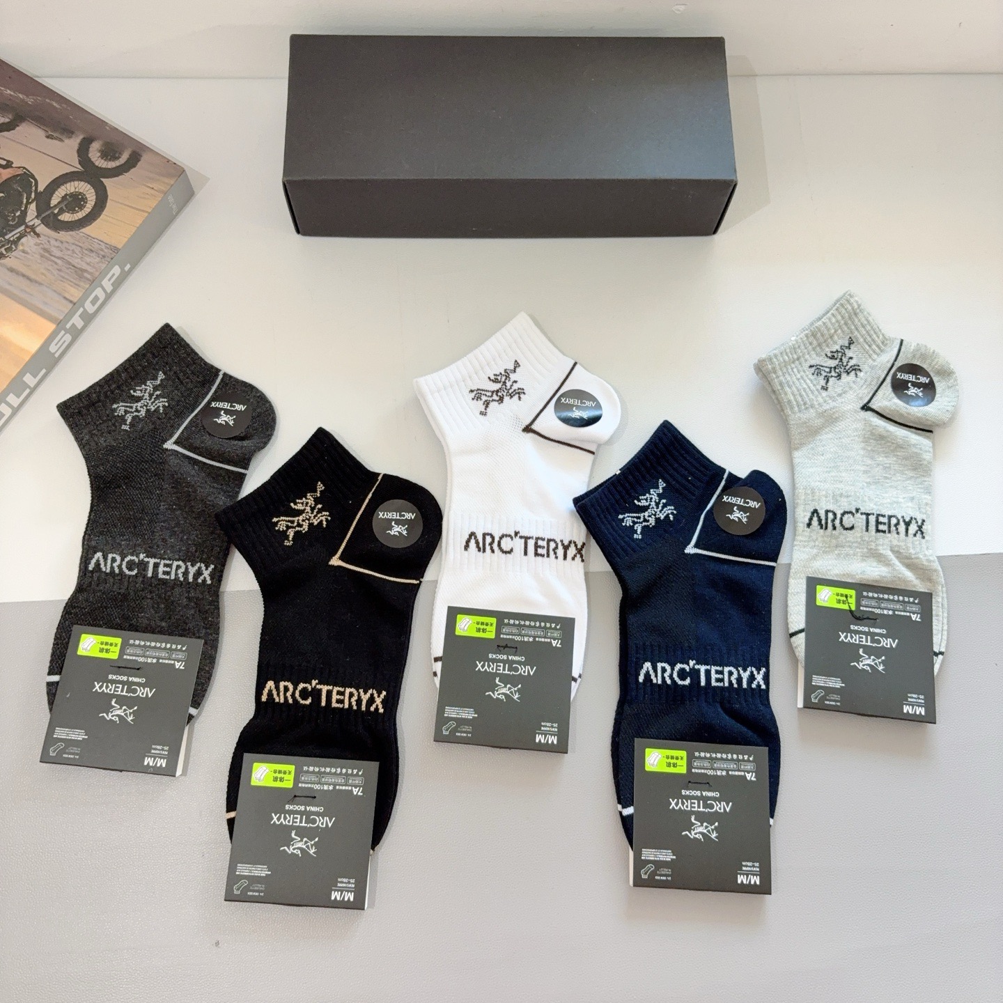 配包装（一盒5双）ARC·TERYX（始祖鸟）新款火爆船袜❗️高版本纯棉材质柔软，经典图案logo，网红