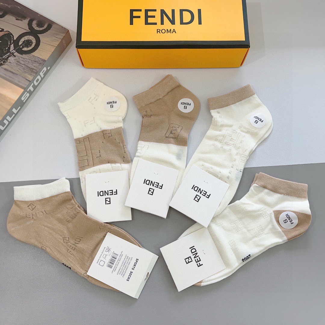 配包装（一盒5双）FENDI 芬迪 双Ｆ字母爆款船袜，竹棉面料， 专柜同款 💓实用好穿 柔软透气，时尚百