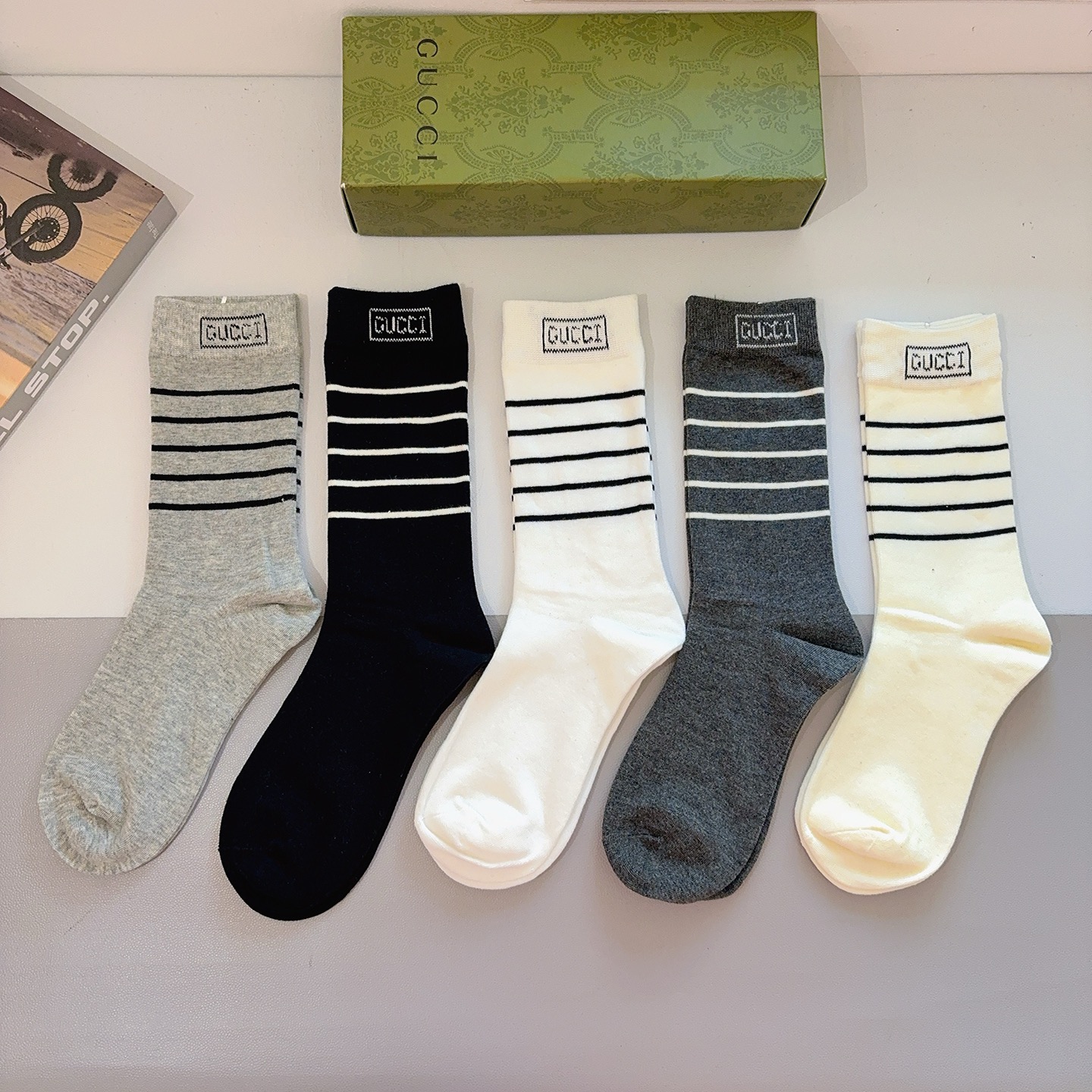 配包装（一盒5双） Gucci 古奇 ins超火爆长筒袜，纯棉面料，潮人必备 ，经典双G字母，个性时尚百