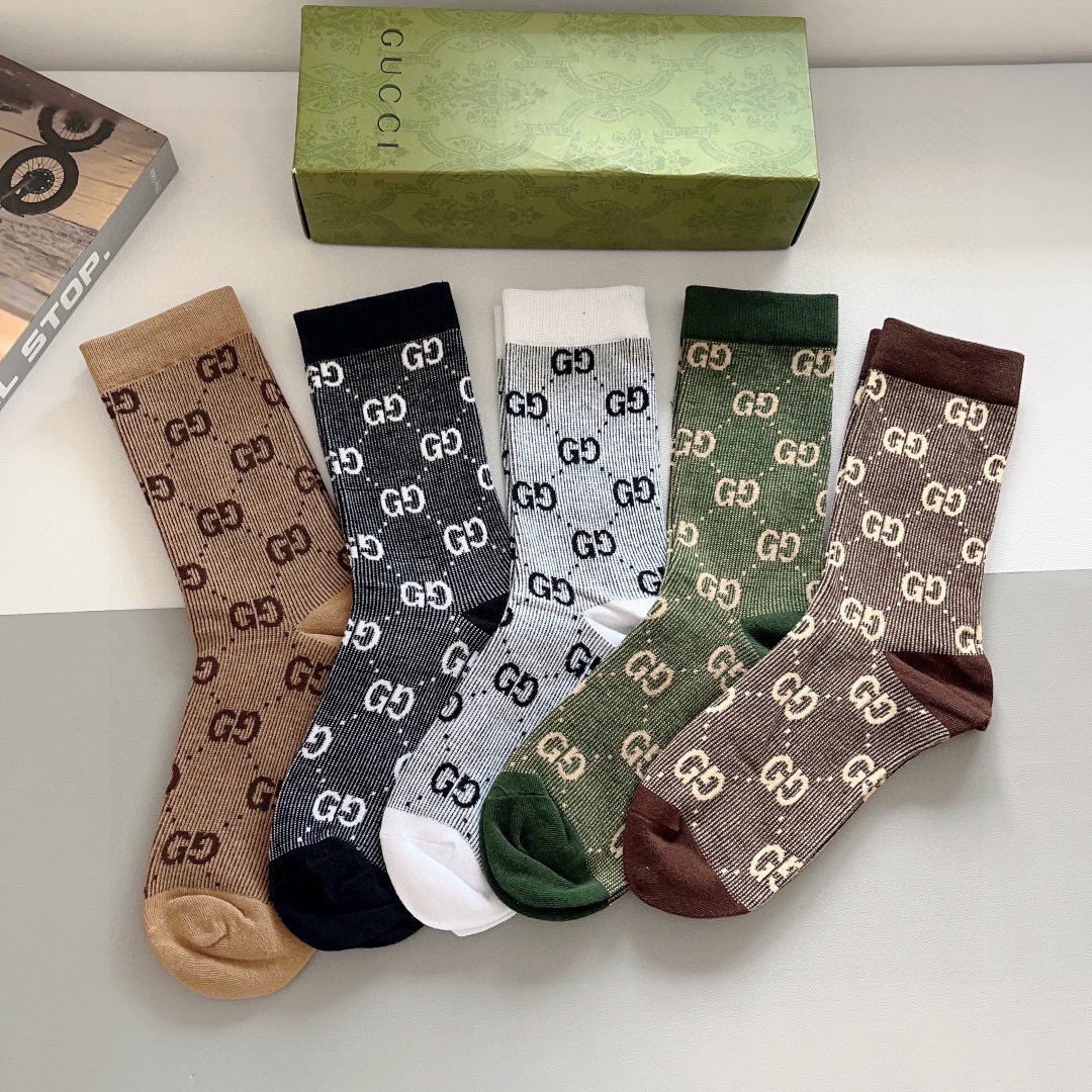 NO:618435,Comes with packaging (5 pairs in a box) GUCCI new calf socks!  Double-needle double-way fabric, popular G pattern, counter-synchronized mid-length socks, big brands going out on the street, must-have socks for fashionistas, stockings, socks, gucci, socks19860909配包装（一盒5双） GUCCI 古奇 新款小腿袜子！双针双路面料,火爆G图案,专柜同步中长筒袜子,大牌出街,潮人必备超好搭配袜子,丝袜,袜子,gucci,socks,accessory