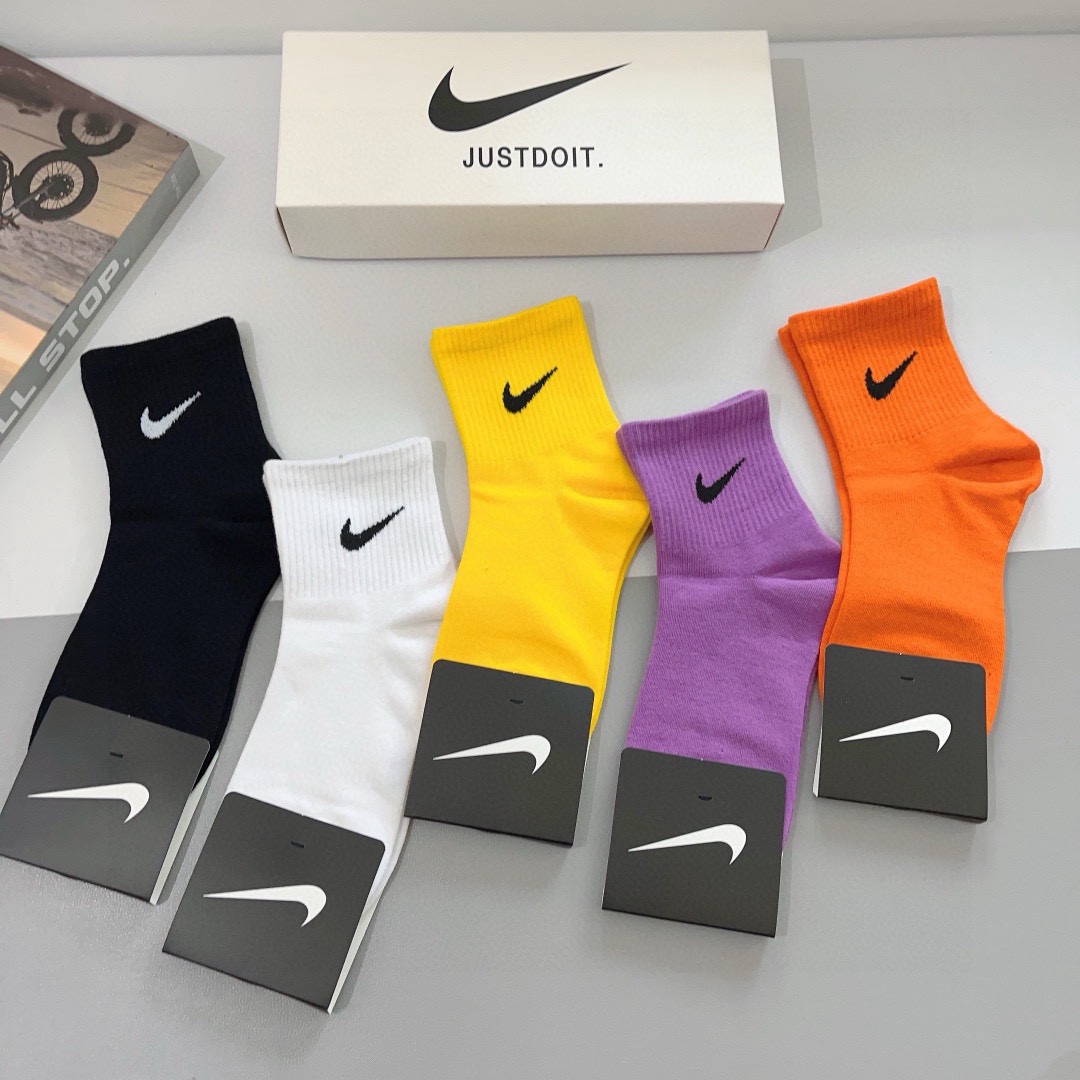 配包装（一盒5双）新款 Nike/耐克 中筒袜 精梳棉 专柜同步 高品质 抗菌防臭吸汗透气[得意][得意