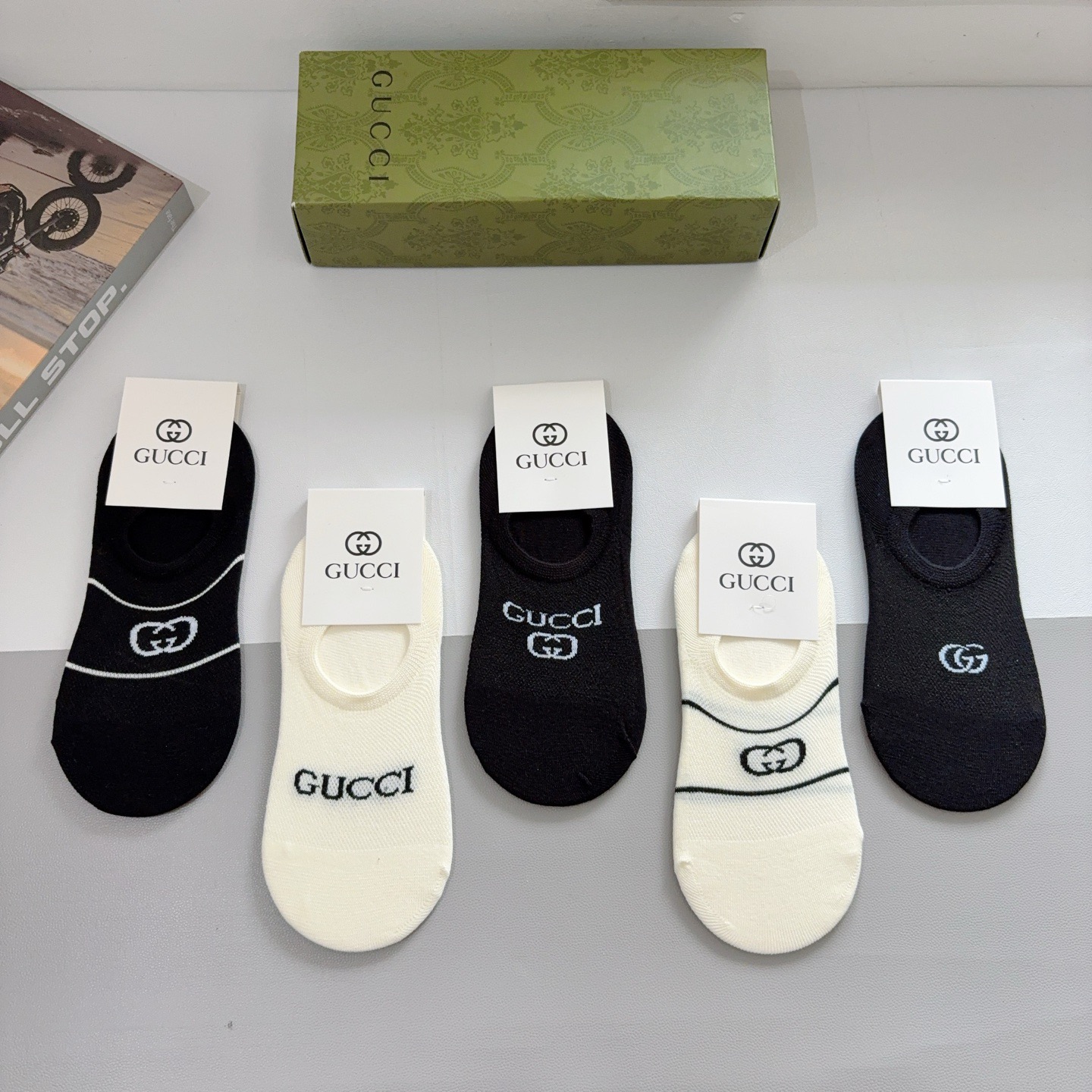 配包装（一盒5双） Gucci 古奇 ins超火爆小单品袜子，纯棉面料，潮人必备 ，经典双G袜，个性时尚