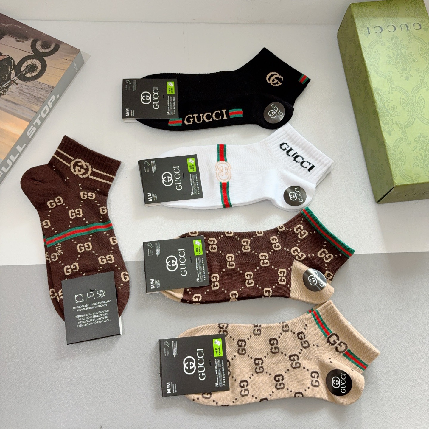 配包装（一盒5双） Gucci 古奇 ins超火爆短款袜，纯棉面料，潮人必备 ，Gucci 爆款，经典G