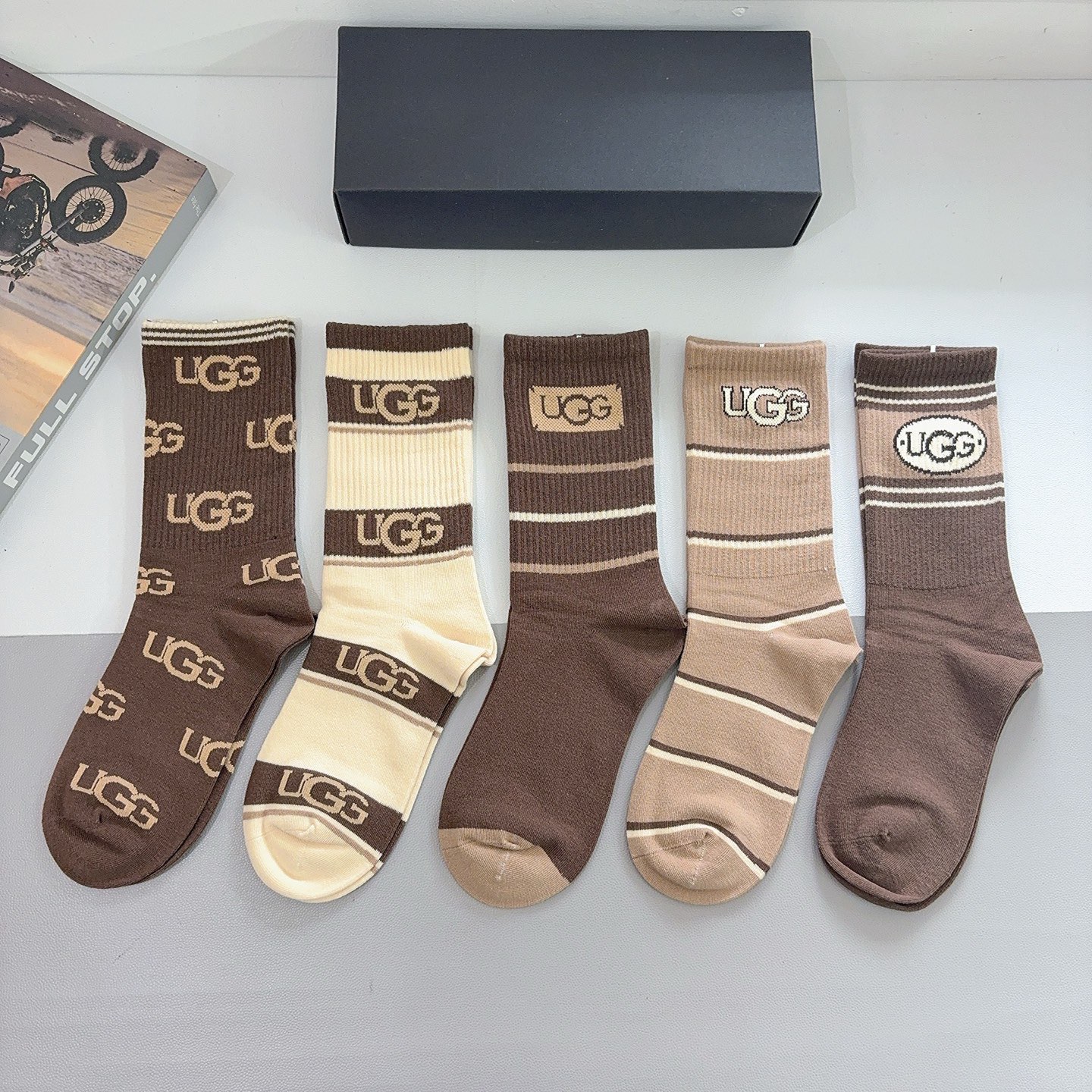 配包装【一盒5双】UGG潮牌高版本长筒袜子🔥潮人必不可少的时尚专柜代购长筒袜子 ，超级好搭配！