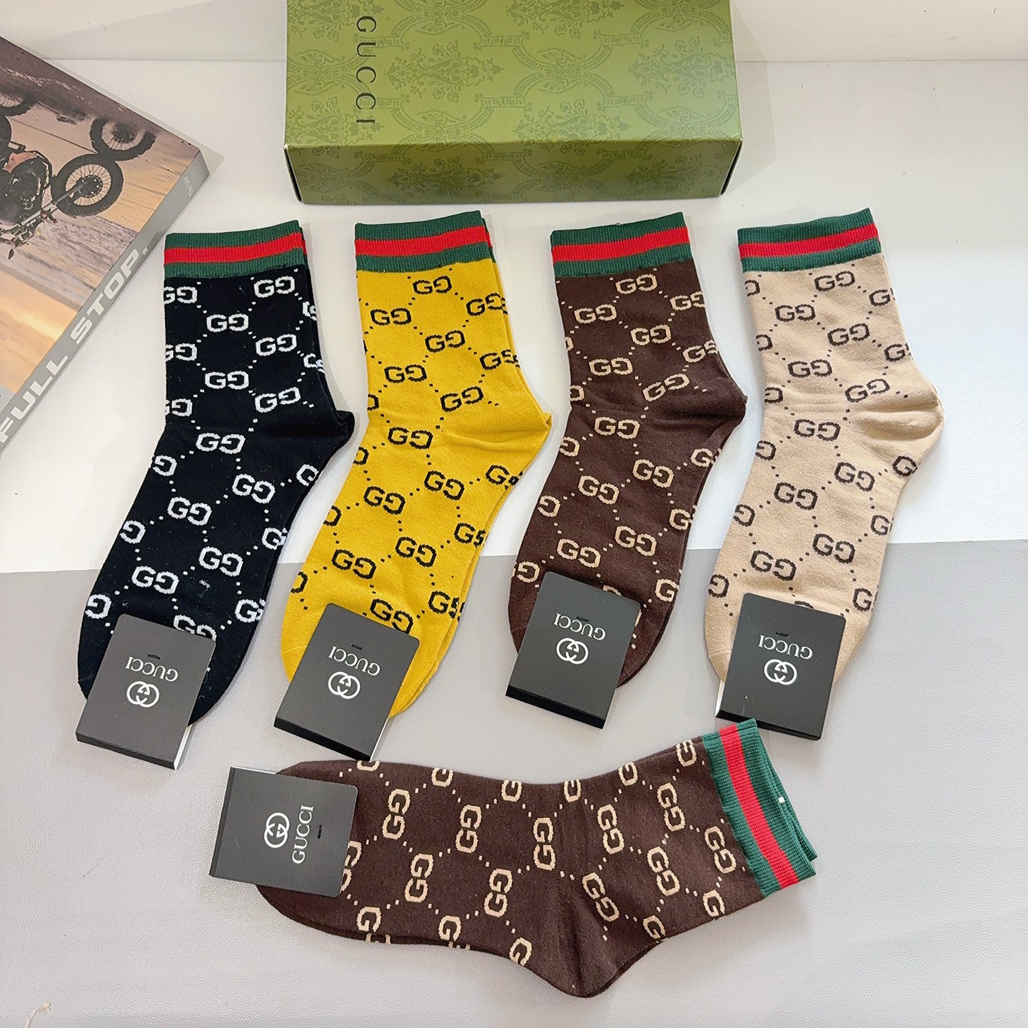 配包装（一盒5双） Gucci 古奇 ins超火爆男款中筒袜，纯棉面料，潮人必备 ，经典G家彩条针织织带