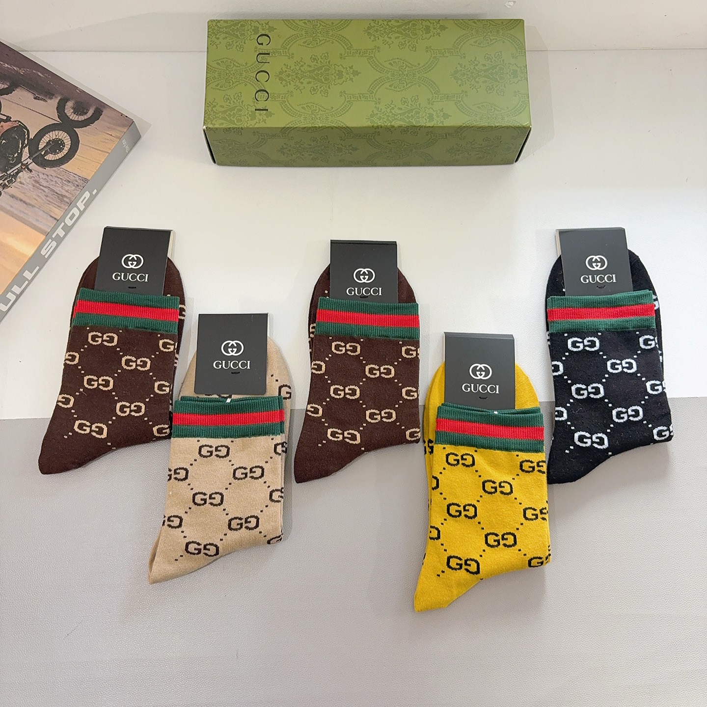 配包装（一盒5双） Gucci 古奇 ins超火爆男款中筒袜，纯棉面料，潮人必备 ，经典G家彩条针织织带