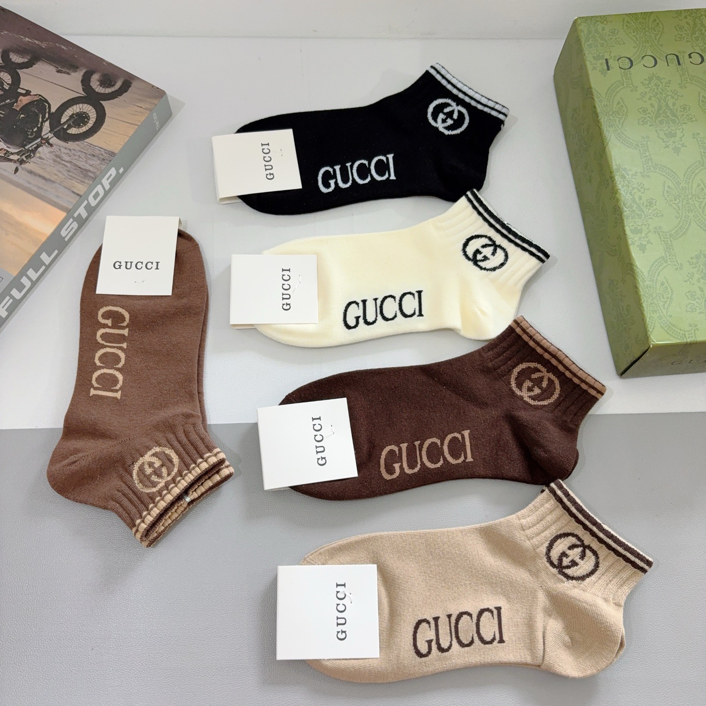 配包装（一盒5双） Gucci 古奇 ins超火爆短款船袜 纯棉面料，潮人必备 ，Gucci 爆款，经典