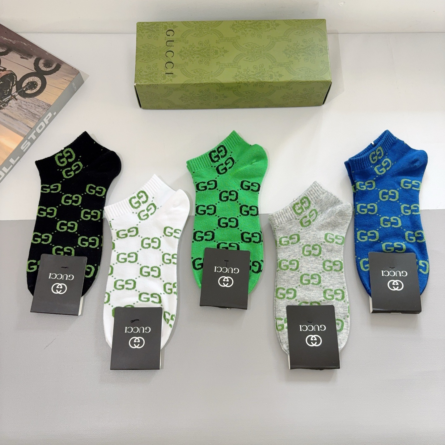 配包装（一盒5双） Gucci 古奇 ins风短款袜子纯棉面料，潮人必备 ，经典G家袜子 个性时尚百搭款