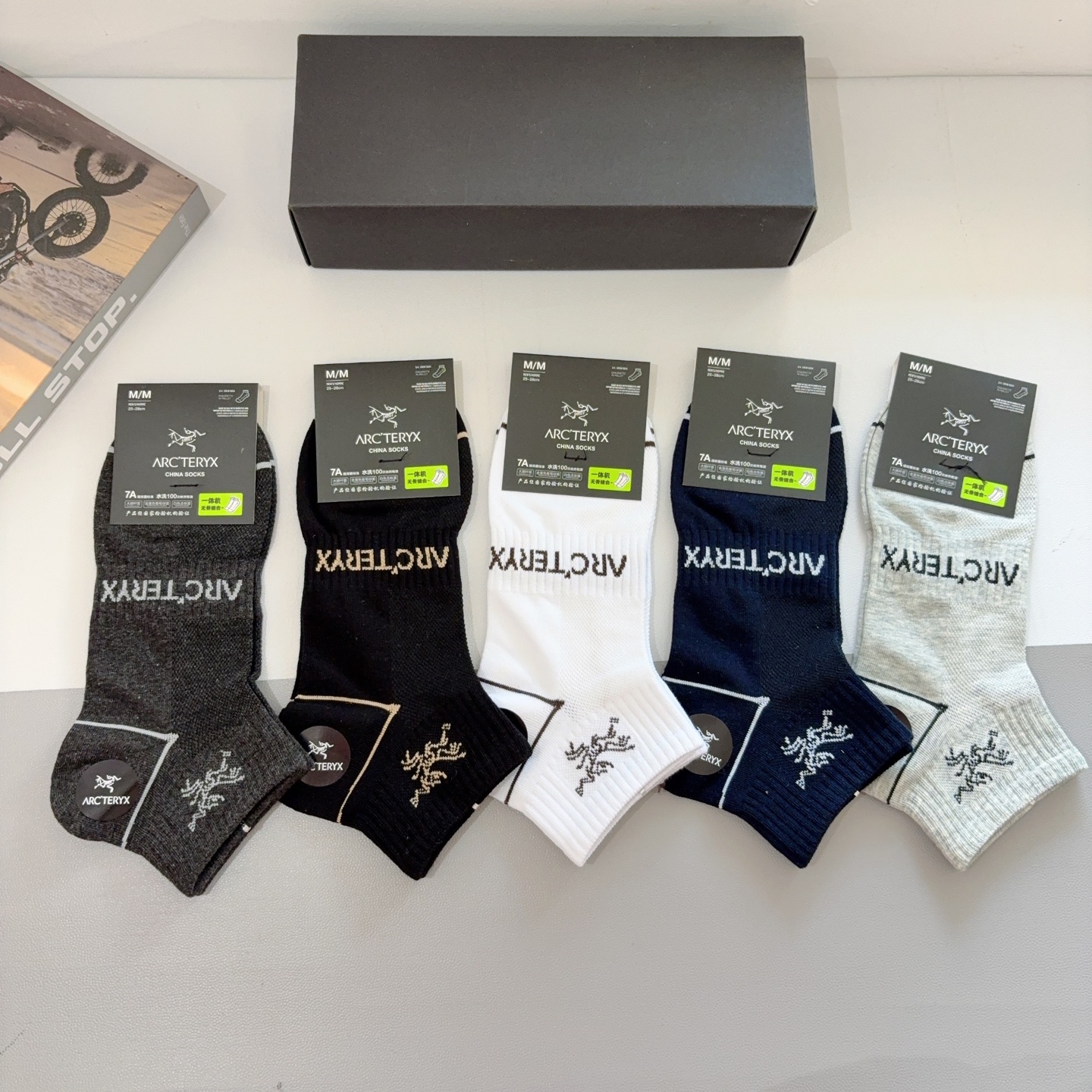 配包装（一盒5双）ARC·TERYX（始祖鸟）新款火爆船袜❗️高版本纯棉材质柔软，经典图案logo，网红