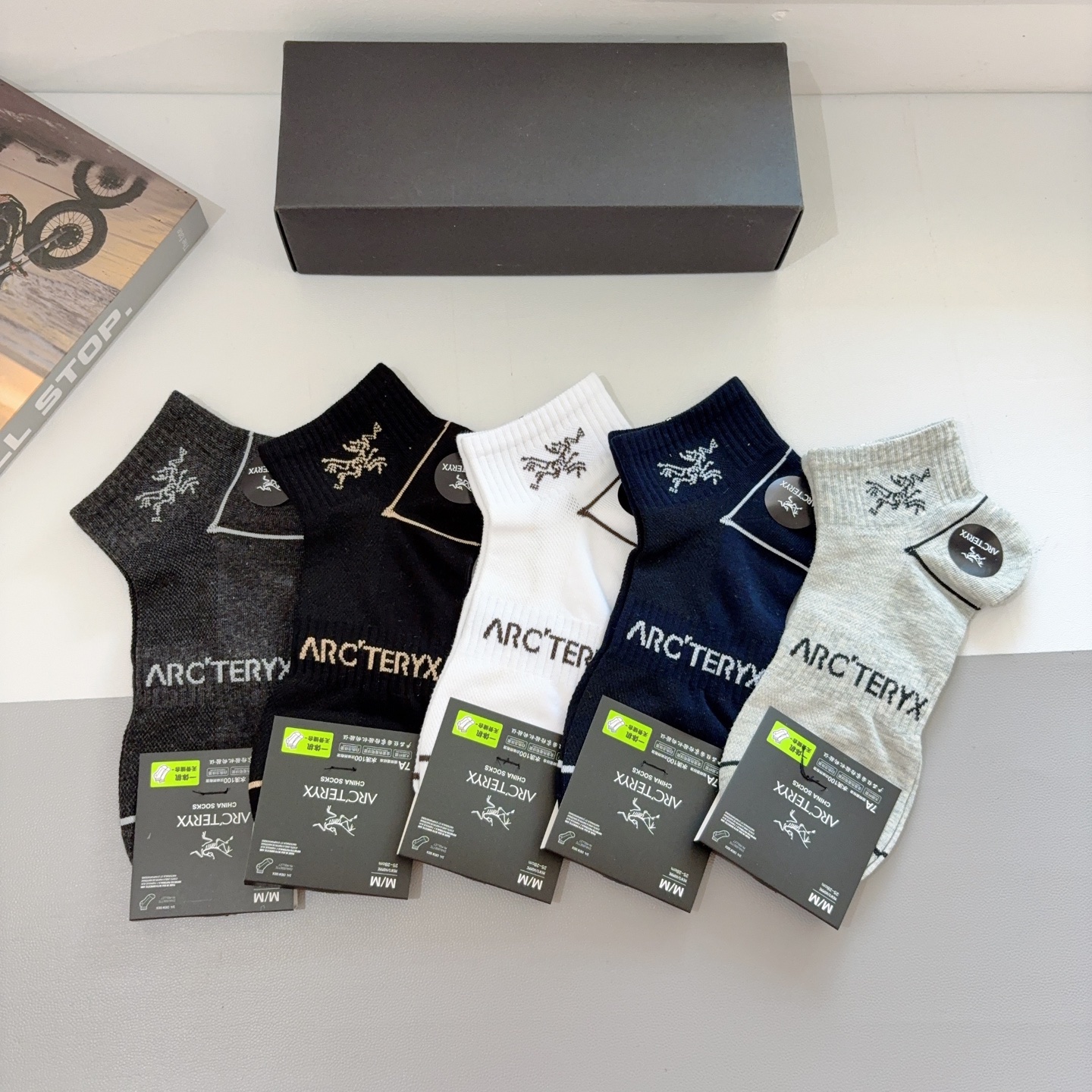 配包装（一盒5双）ARC·TERYX（始祖鸟）新款火爆船袜❗️高版本纯棉材质柔软，经典图案logo，网红
