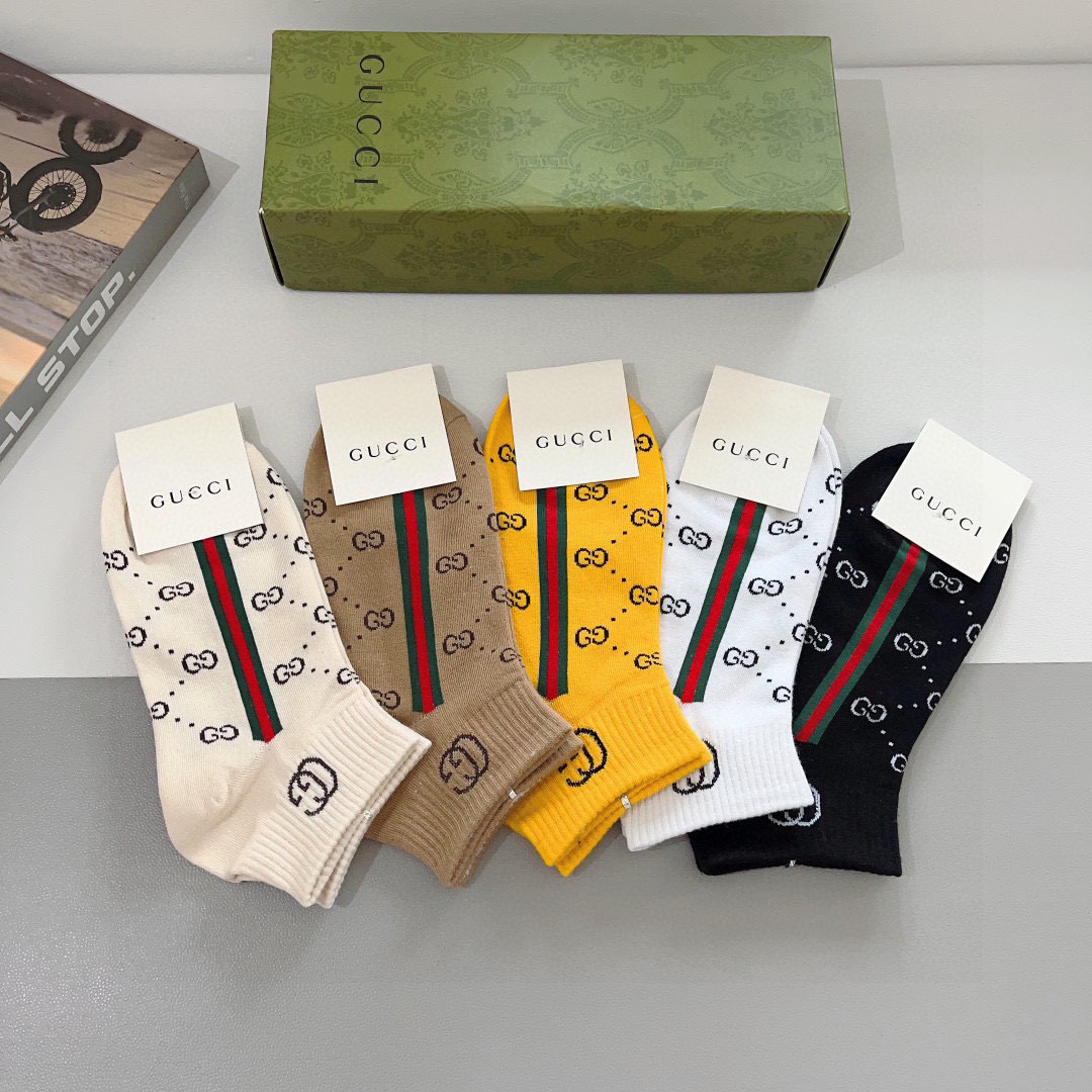配包装（一盒5双） Gucci 古奇 ins超火爆短款袜，纯棉面料，潮人必备 ，Gucci 爆款，经典G