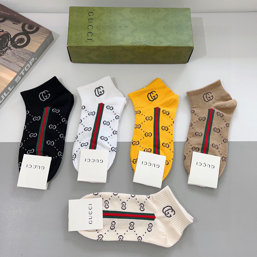 配包装（一盒5双） Gucci 古奇 ins超火爆短款袜，纯棉面料，潮人必备 ，Gucci 爆款，经典G
