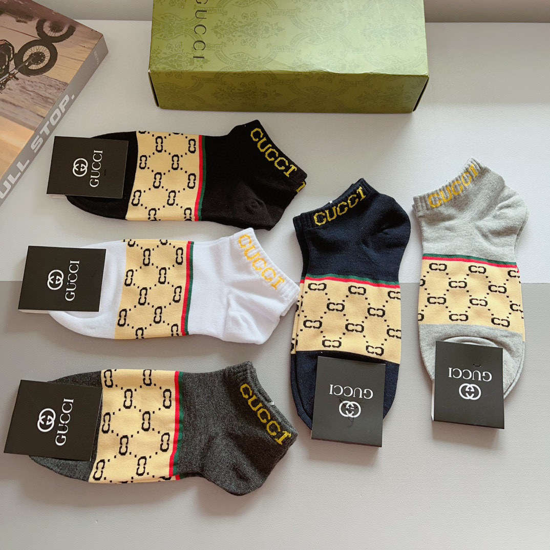 配包装（一盒5双） Gucci 古奇 ins超火爆小单品男款袜子，纯棉面料，潮人必备 ，Gucci 爆款