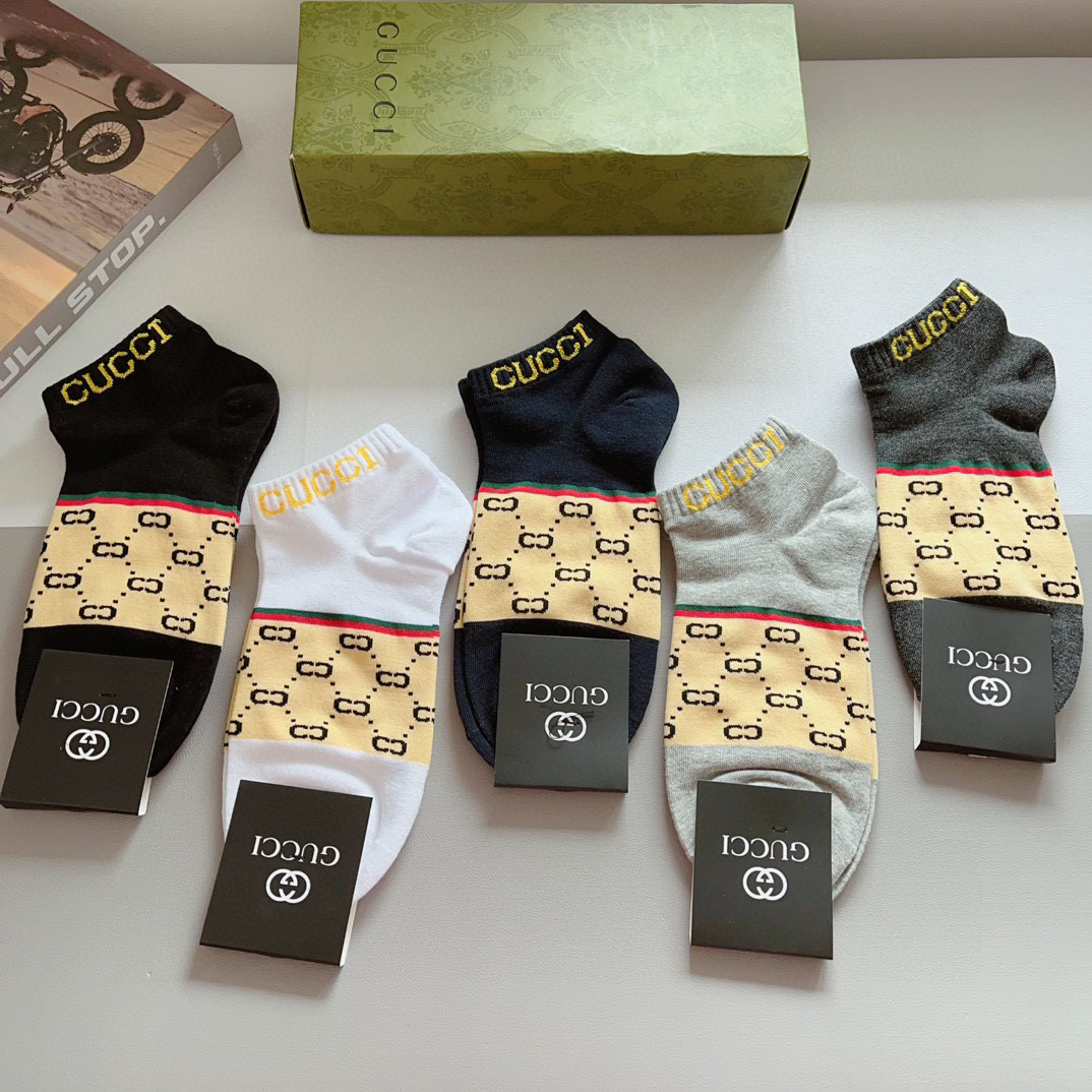 配包装（一盒5双） Gucci 古奇 ins超火爆小单品男款袜子，纯棉面料，潮人必备 ，Gucci 爆款