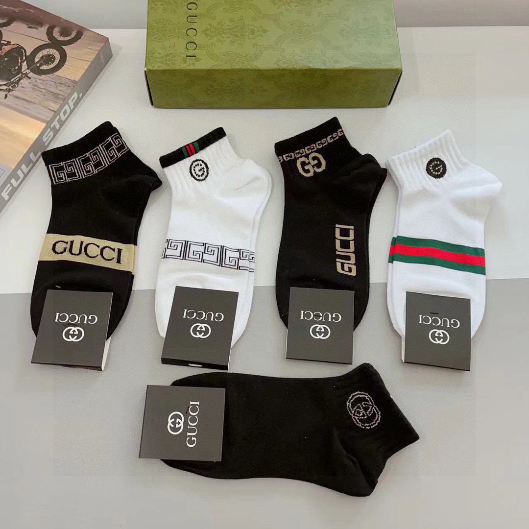 配包装（一盒5双） Gucci 古奇 新款中筒男女通用袜，纯棉面料，潮人必备 ，爆款经典双G，个性时尚百