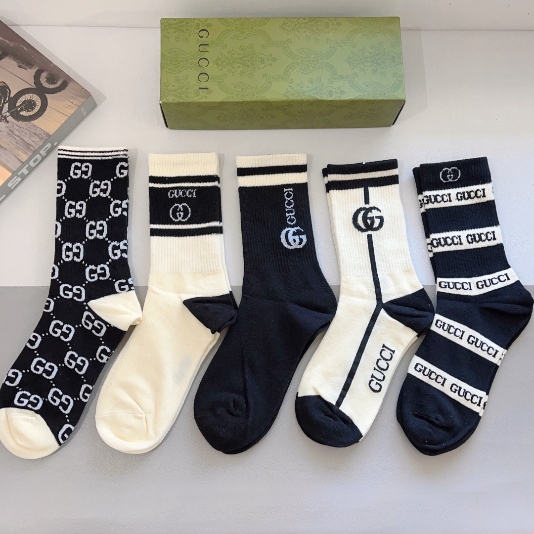 配包装（一盒5双） Gucci 古奇 ins超火爆长筒袜，纯棉面料，潮人必备 ，经典双G字母，个性时尚百
