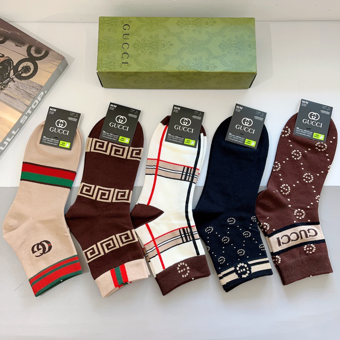 配包装（一盒5双） Gucci 古奇 新款中筒男款袜子，纯棉面料，潮人必备 ，Gucci 爆款，经典双G