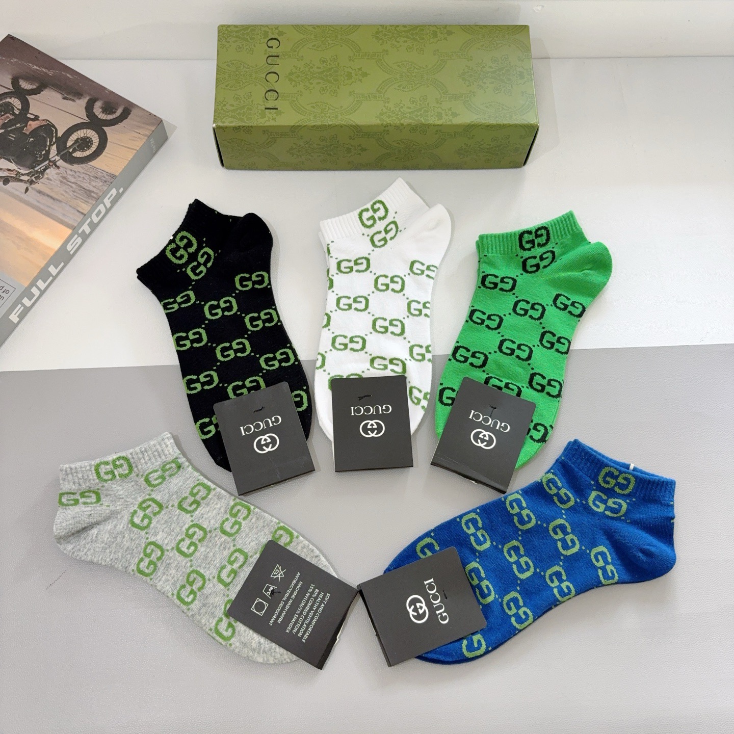 配包装（一盒5双） Gucci 古奇 ins风短款袜子纯棉面料，潮人必备 ，经典G家袜子 个性时尚百搭款