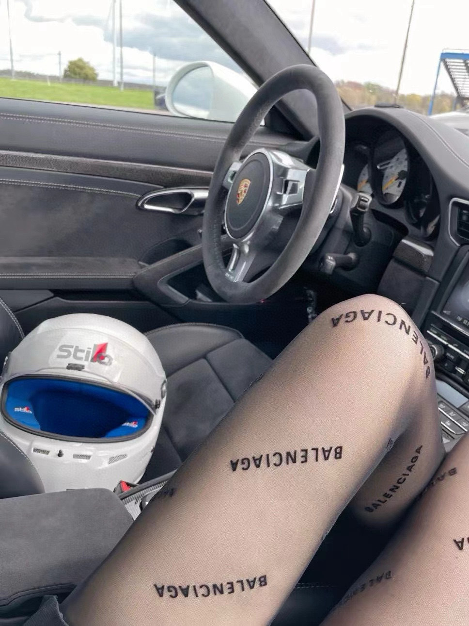 配包装【一盒1双】🌟Balenciaga 巴黎世家经典植绒字母丝袜 🌟欧美大牌丝袜🔥一比一高版本制作，可