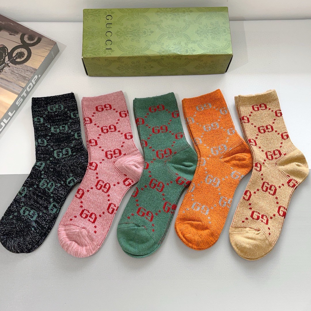 配包装（一盒5双） Gucci 古奇 经典新金丝中筒袜，双针双路面料，潮人必备 ，Gucci 爆款，个性