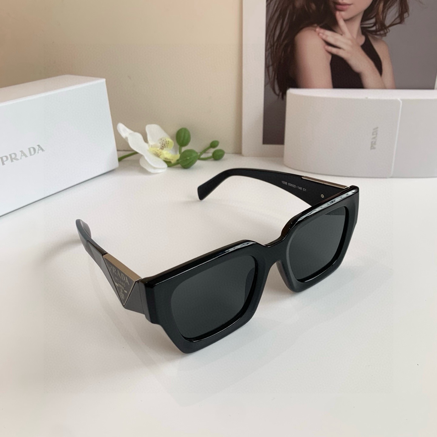 NO:949419,PRADA Prada Internet celebrity's same style casual square sunglasses, UV protection sunglasses, high-end retro ins style glasses, sunglasses, sunglasses, glasses, prada, prada19860909PRADA普拉达 网红同款休闲方框太阳镜 防紫外线遮阳墨镜 高级感复古ins风眼镜眼镜墨镜太阳镜,眼镜,prada,prada,glasses