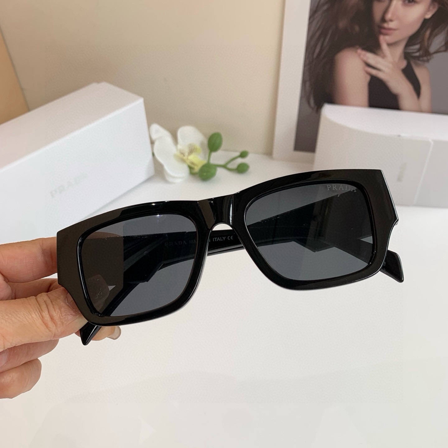 NO:951474,PRADA Unisex sunglasses, fashionable and versatile face-slimming sunglasses, high quality!  Travel driving glasses!  glasses, sunglasses, sunglasses, glasses, prada, prada19860909PRADA 普拉达 男女通用太阳镜 时尚百搭款瘦脸太阳镜 高品质 ！出行驾驶眼镜 ！眼镜墨镜太阳镜,眼镜,prada,prada,glasses