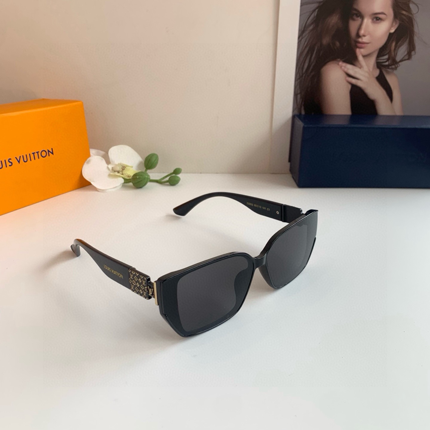 NO:765441,LV Louis Vuitton classic visor sunglasses, the same square frame sunglasses as the Internet celebrity, stylish and versatile sunglasses!  glasses, sunglasses, sunglasses, glasses, louis vuitton, louis vuitton19860909LV路易威登 经典遮阳墨镜 网红同款方框太阳镜 时尚个性百搭潮流太阳眼镜！眼镜墨镜太阳镜,眼镜,louis vuitton,louis vuitton,glasses