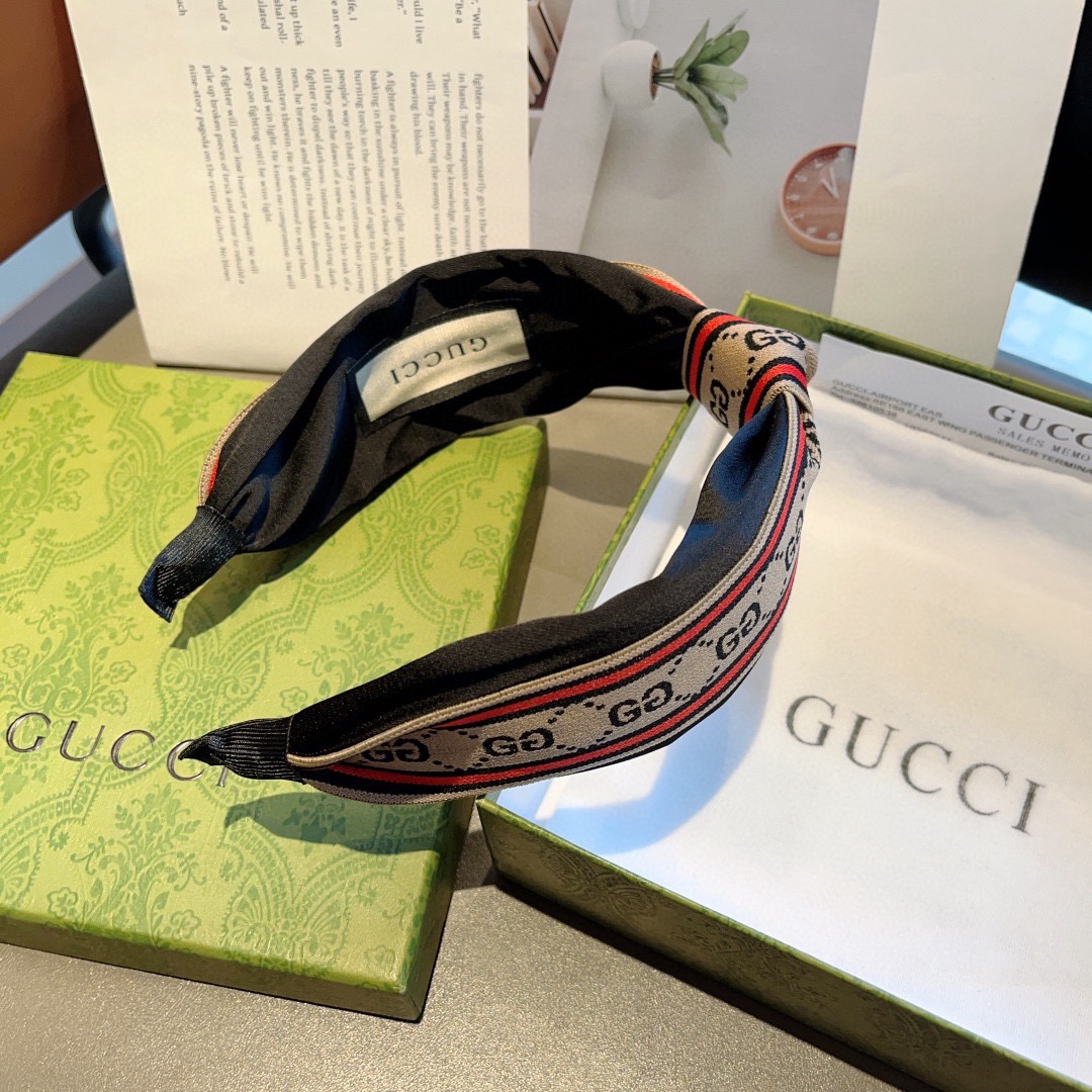 配包装Gucci古奇 网红经典新款宽版发箍，女神必备单品头箍，非常百搭，时尚潮流！