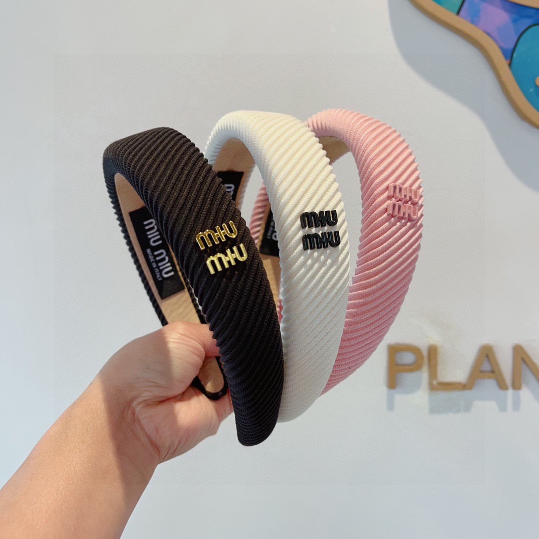 配包装MIUMIU（缪缪）新款手工制作发箍，原单货，简约百搭，潮女必备品，超级的高大上！