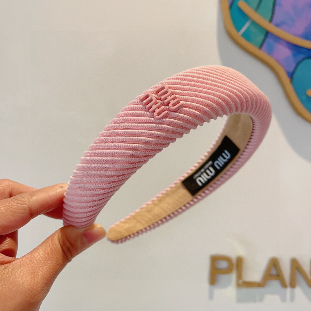 配包装MIUMIU（缪缪）新款手工制作发箍，原单货，简约百搭，潮女必备品，超级的高大上！