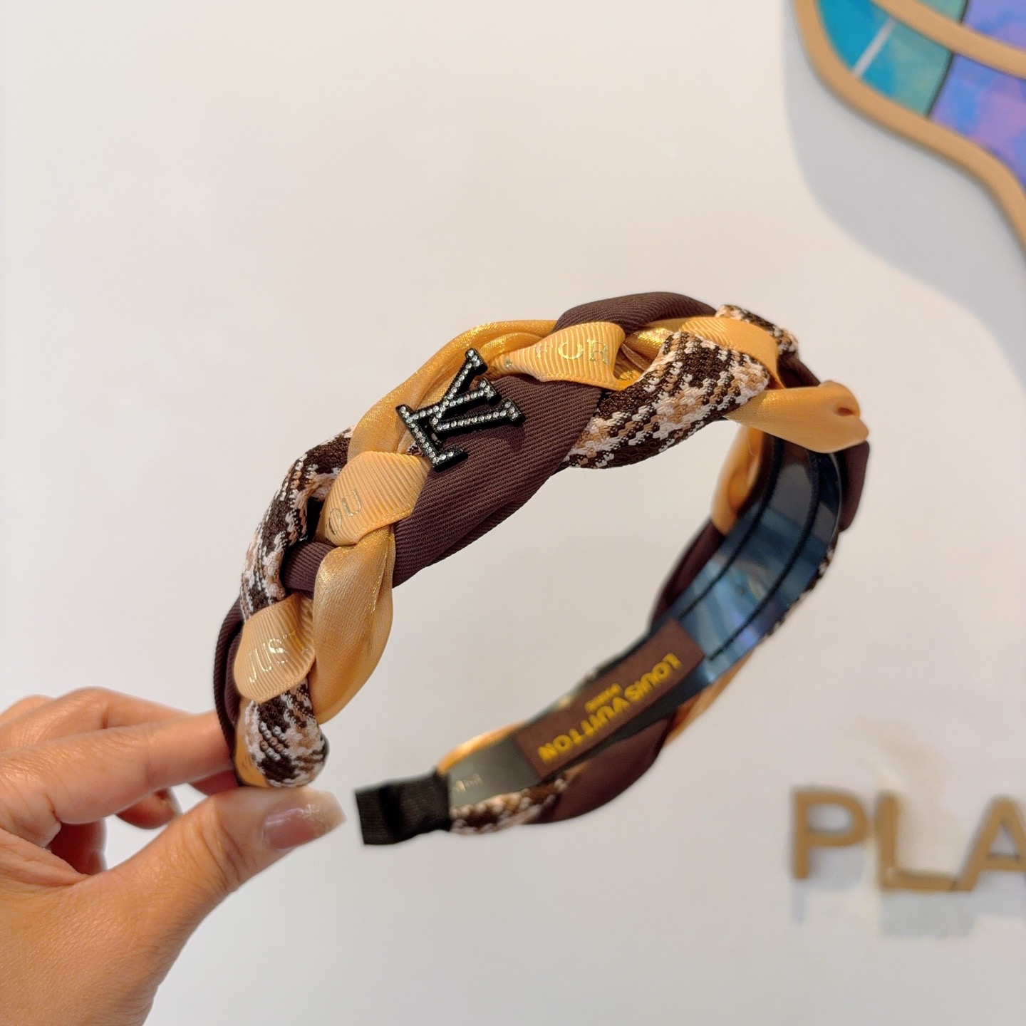 配包装LV 路易威登 经典新款发箍，时尚头箍，网红最新款来袭💕时尚百搭