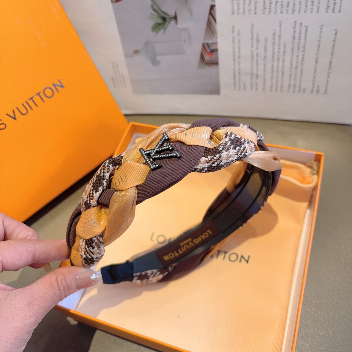 配包装LV 路易威登 经典新款发箍，时尚头箍，网红最新款来袭💕时尚百搭