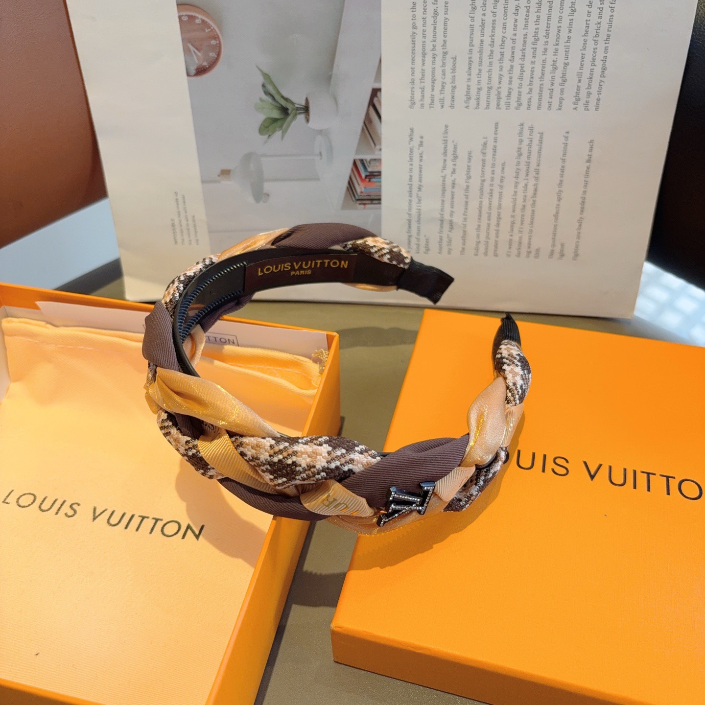 配包装LV 路易威登 经典新款发箍，时尚头箍，网红最新款来袭💕时尚百搭