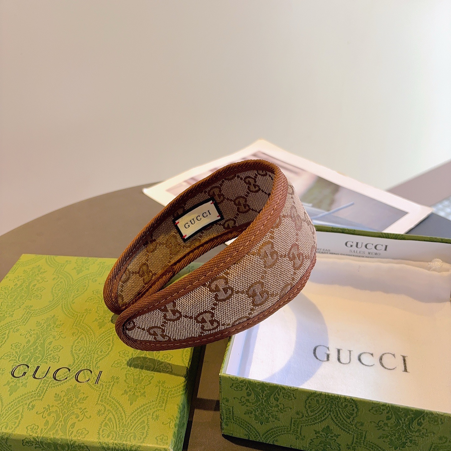 配包装Gucci（古奇） 高版本新款经典字母宽版发箍,专柜品质 让你的魅力绽放 清新淑女范让时尚更简单。