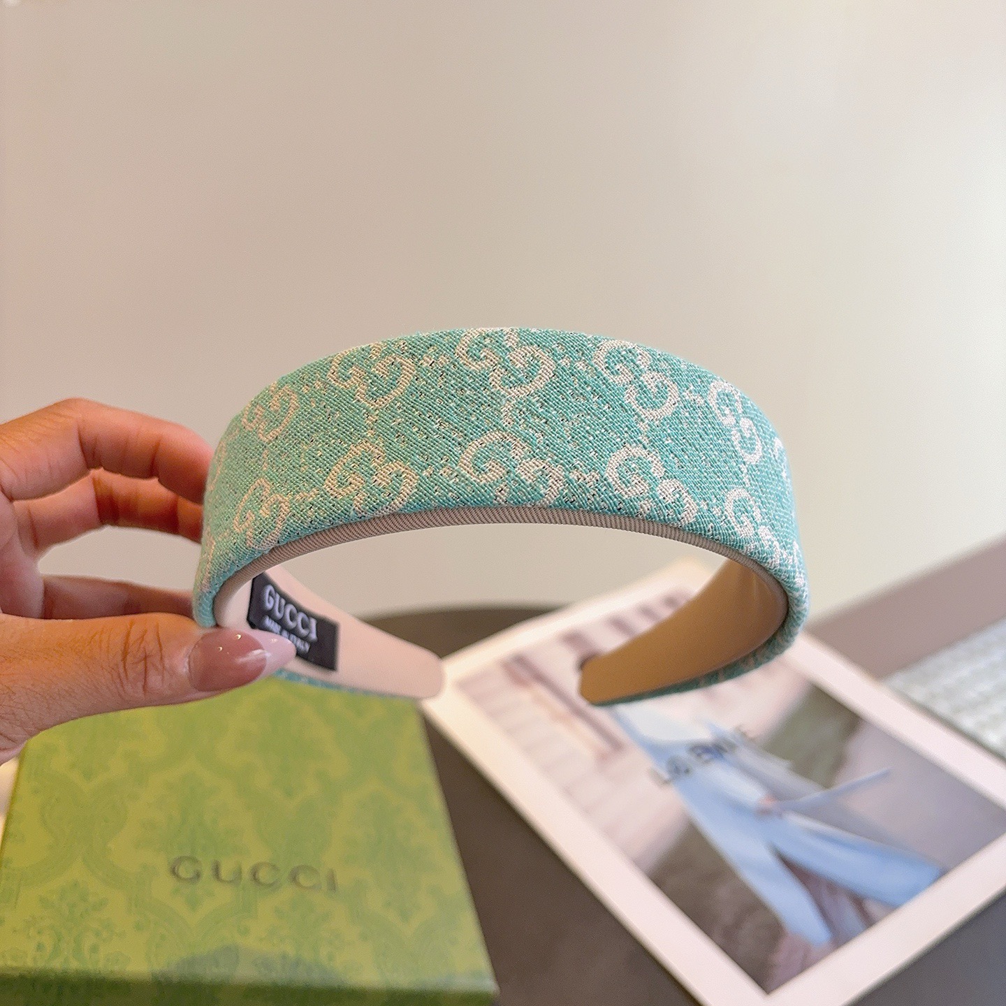 配包装Gucci（古奇）新款高版本双层发箍，佩戴舒适无压力，造型搭配必备头饰！非常时尚百搭！女神必备！名