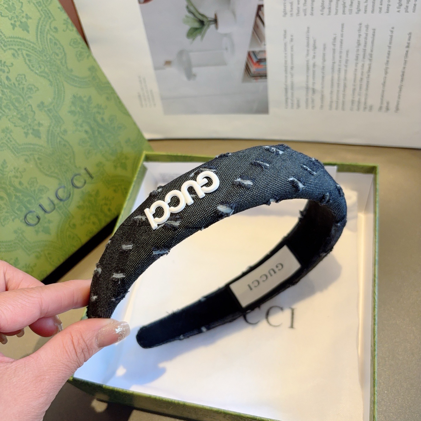 配包装Gucci古奇 明星经典新款牛仔布发箍，女神必备单品头箍，非常百搭，时尚潮流！