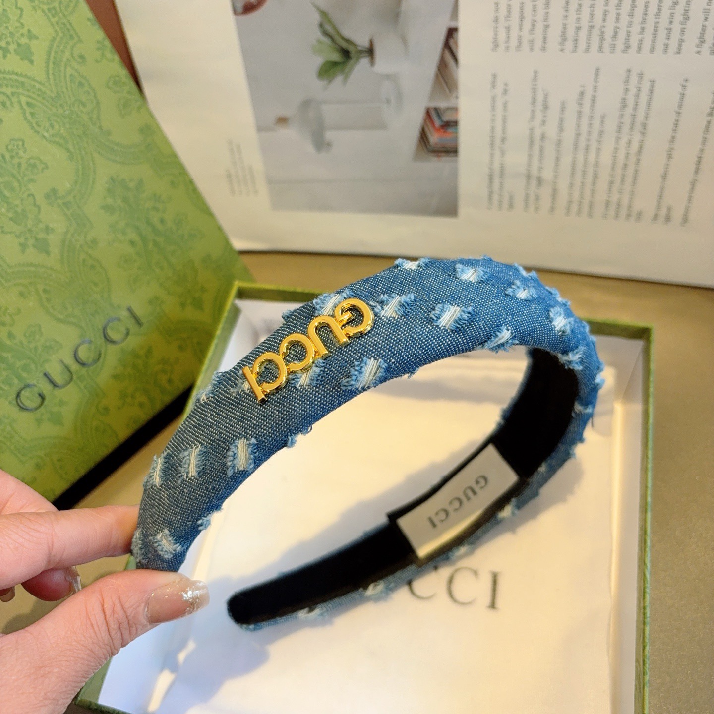 配包装Gucci古奇 明星经典新款牛仔布发箍，女神必备单品头箍，非常百搭，时尚潮流！