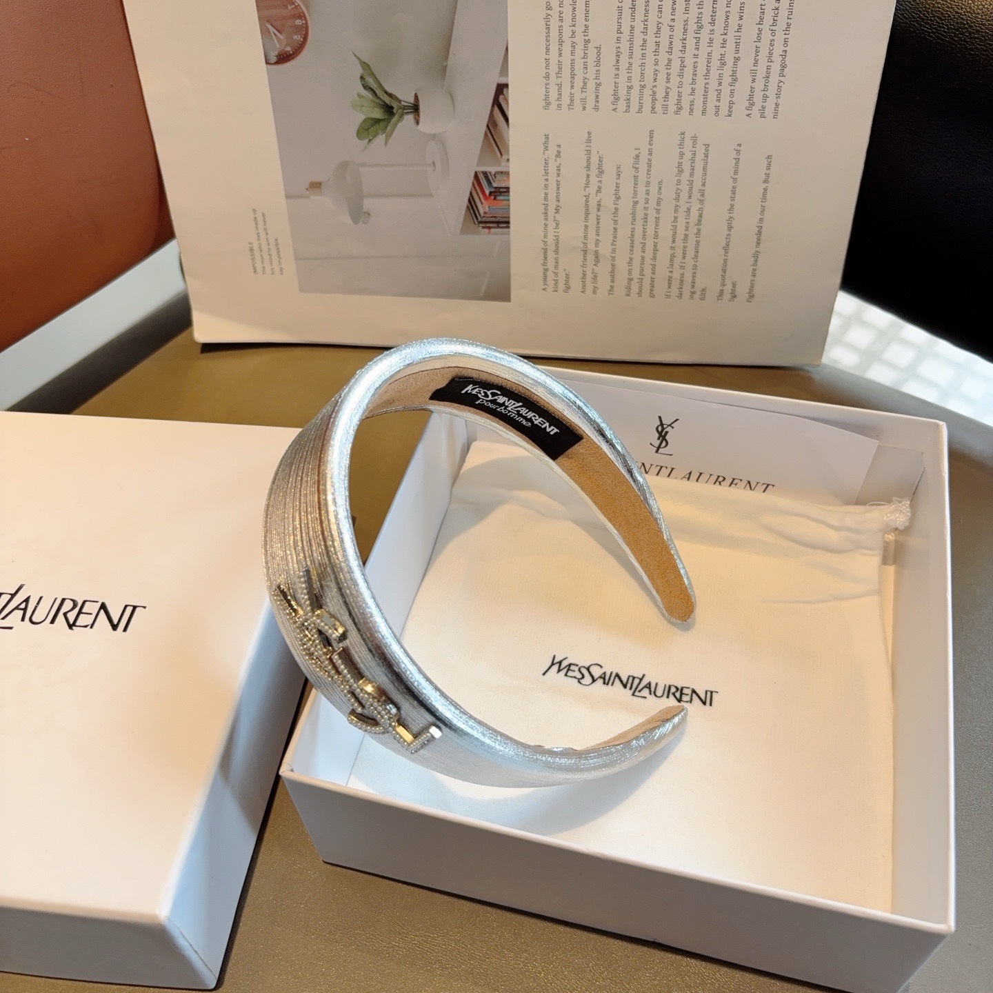 配包装圣罗兰 新款韩国海绵发箍，原单头箍简约百搭，潮女必备品，超级的高大上！